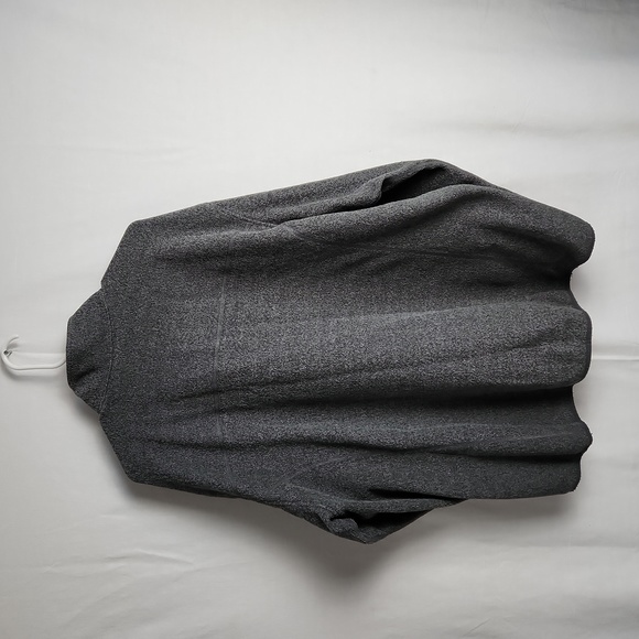 Duluth Trading Co Sweater - Picture 2 of 9